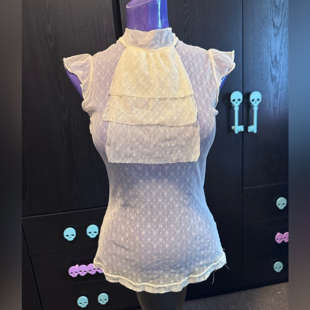 Chic Cream Ruffled Women's Blouse